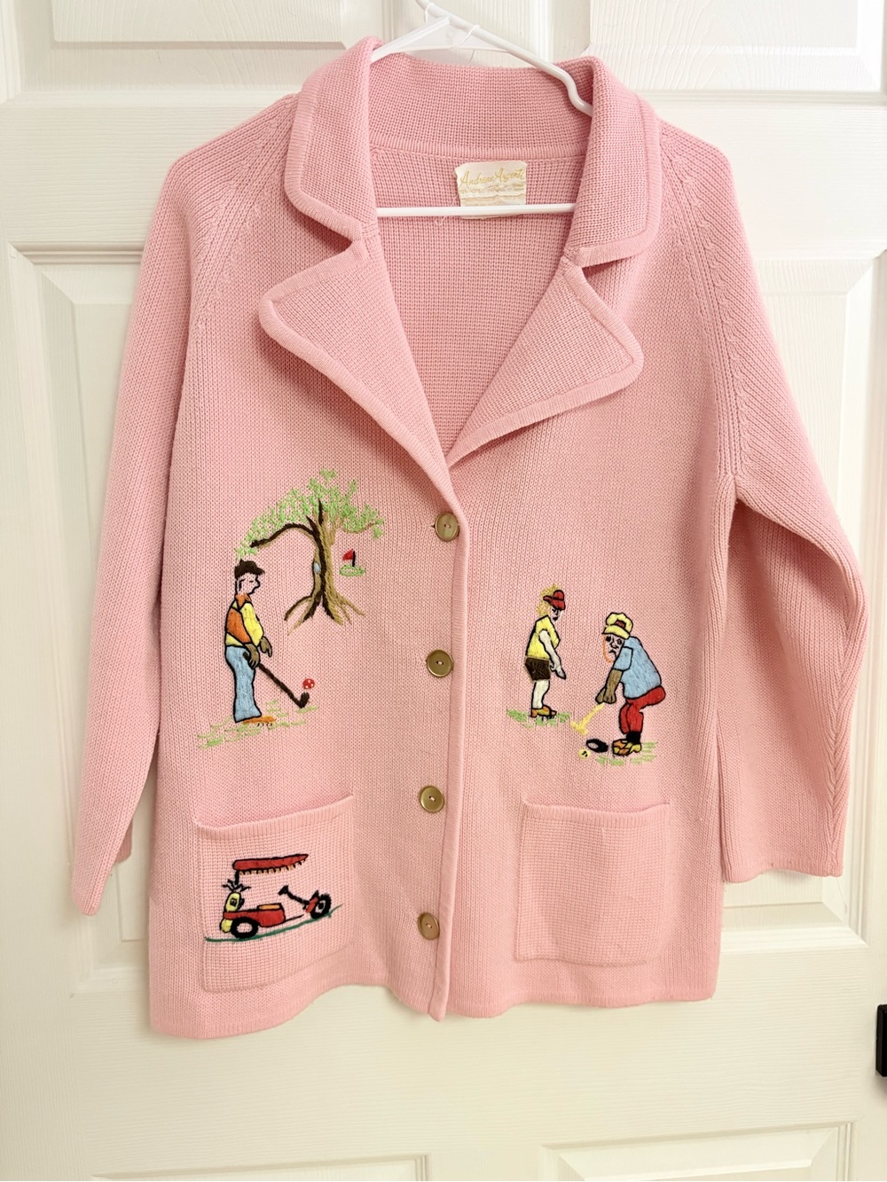 Andrene Argenti vintage Pink Embroidered golf Knit Cardigan Sweater